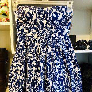 Blue and white strapless dress
